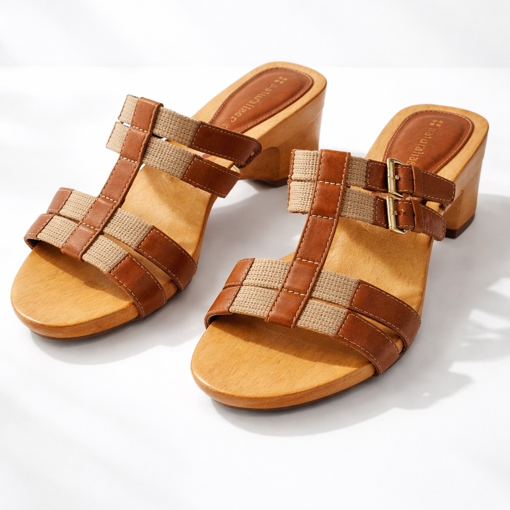 Naturalizer Tan and Brown‎ Strappy Sandals